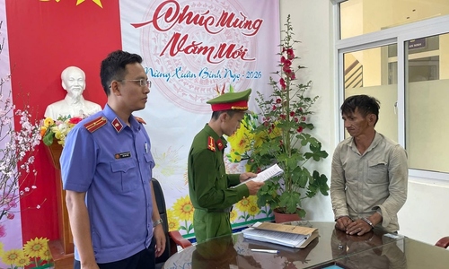 Drug suspect challenges police to arrest him