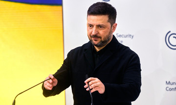 President Zelensky sparks laughter saying he feels 'a little pressure' from President Trump