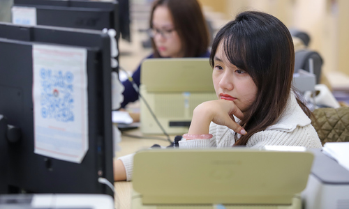 Civil servants to be salaried by job position before 1/7