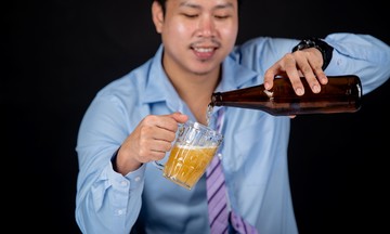 Drinking one beer daily: does it improve sexual function?