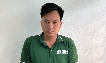 Man poses as shipping intermediary, defrauds drivers of hundreds of millions of dong
