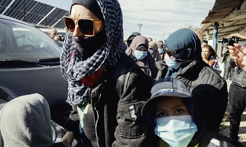 Australia bans citizen from 'IS camp' from returning home