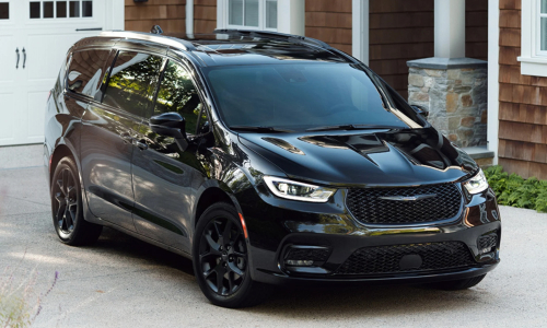 Americans rediscover minivans as popular models make a comeback