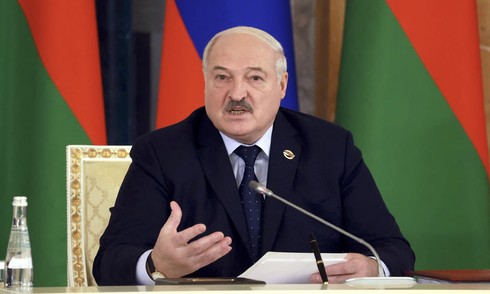 Ukraine sanctions Belarus president