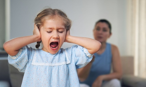 Parents 'tantrum back' to curb children's fits