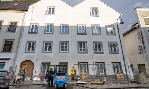 Austrians debate turning Hitler's birthplace into police station