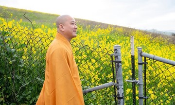 Venerable Thich Phap Hoa’s book (part one): teaching children to live