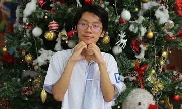 Grinding through over 400 practice tests, student achieves world's highest SAT score