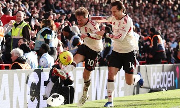 Carragher: 'Liverpool's victory was a blatant robbery'