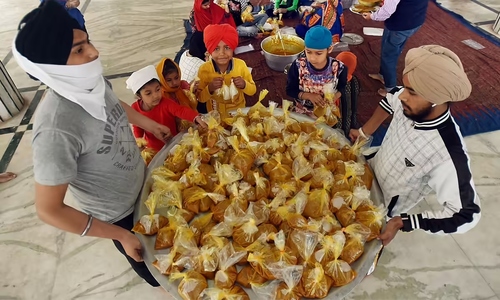 Temple serves thousands of free meals daily