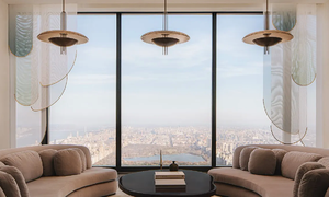 The 'no-curtain' lifestyle of the wealthy in the US