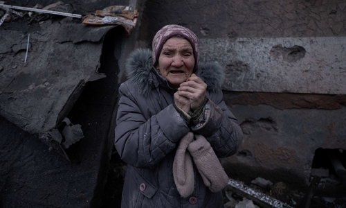 Ukrainians unwilling to trade Donetsk for peace