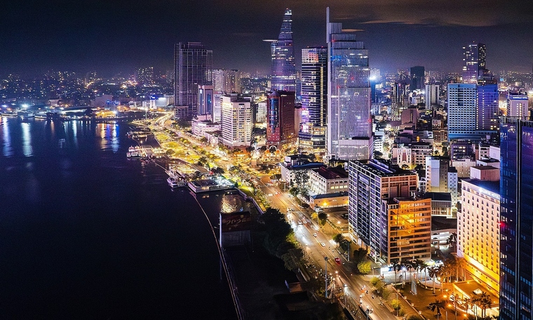 Ho Chi Minh City by night through the lens of Vietnam's largest night marathon