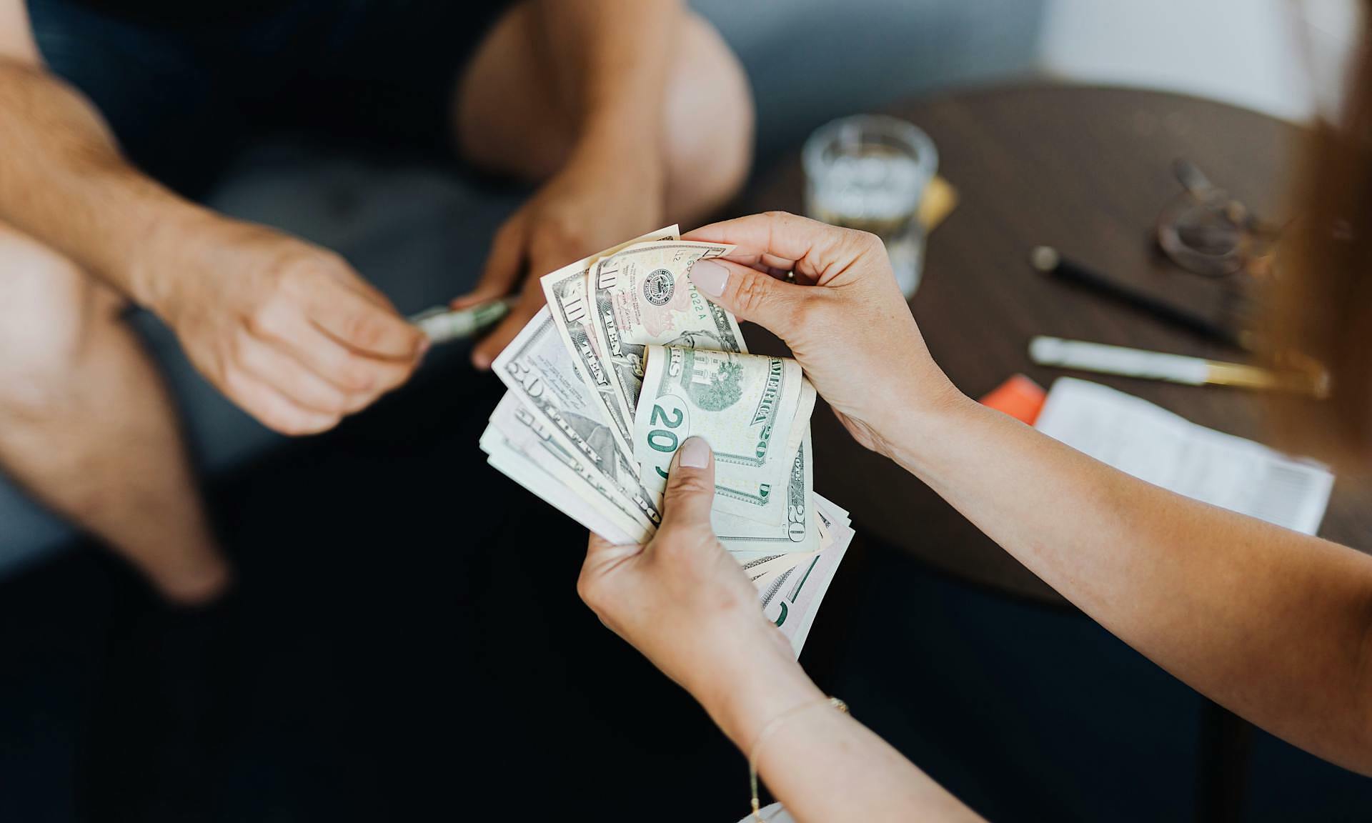 6 financial secrets of the wealthy