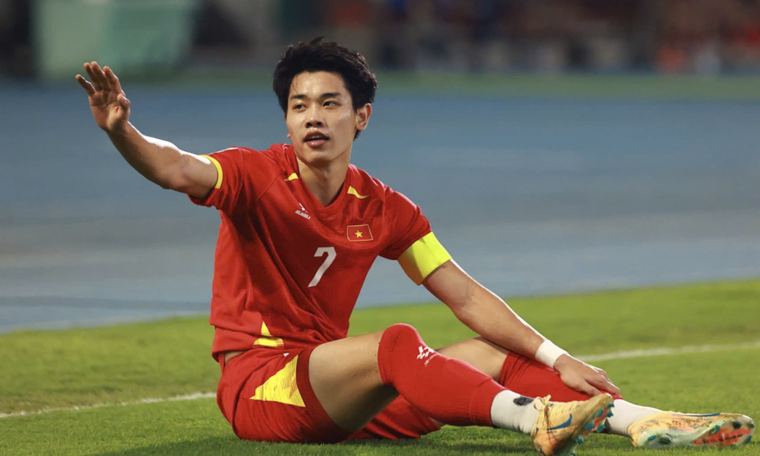 AFC penalizes Dinh Bac and VFF