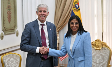 US says Venezuela oil sales nearing $2 billion