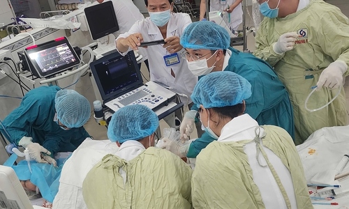 New year's eve cardiac arrest: man escapes death's door with E-CPR