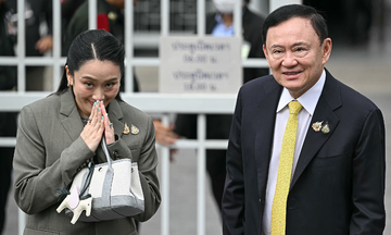 Thaksin's daughter advises him to quit politics