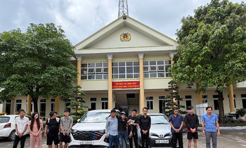 Woman escapes car while being taken to be sold in Cambodia