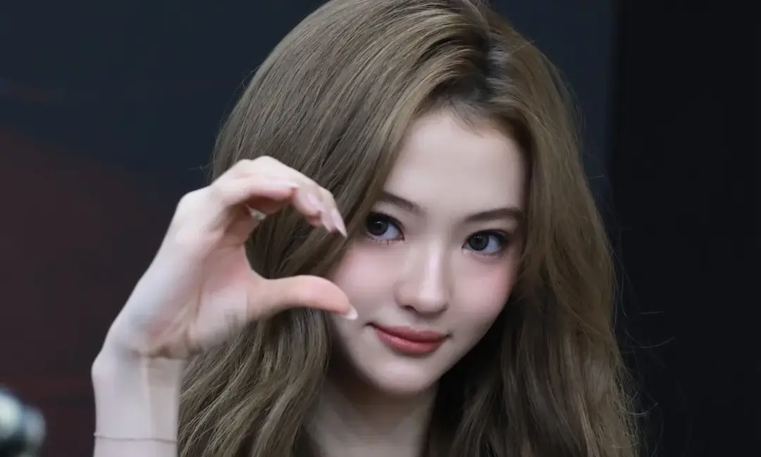 The 18-year-old beauty of 'the world's most beautiful child model'