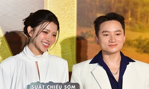 Stars support My Tam, Mai Tai Phen at movie premiere