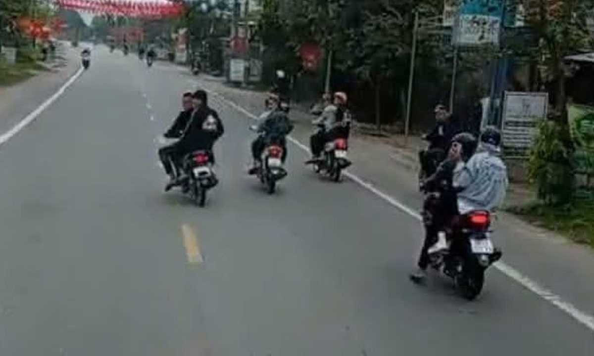 Reckless driving in front of military vehicles to 'cheer on a friend joining the army'