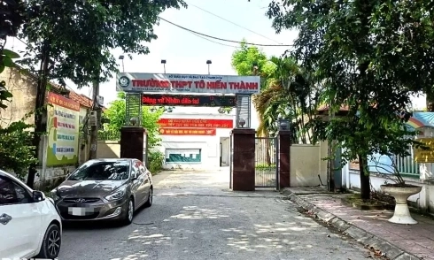 39 teachers correct thousands of student grades due to 'error'