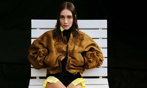 Loewe's spring/summer collection of contrasting colors