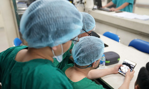 Flight carrying special containers saves 7 lives on the brink