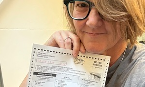 US voter faces trouble for posting ballot selfie on social media
