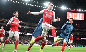 16-year-old talent helps Arsenal move closer to premier league title