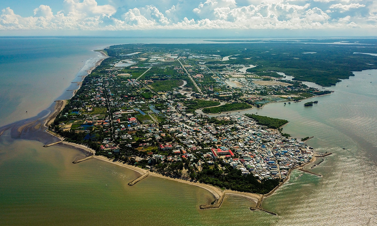 Benefits of running in Can Gio's coastal areas