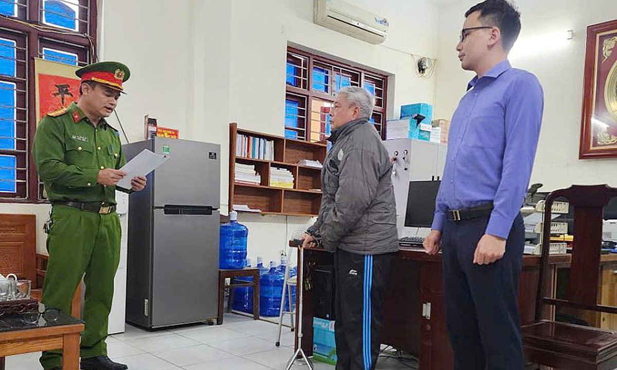 Village head indicted for unauthorized sale of 16 land plots