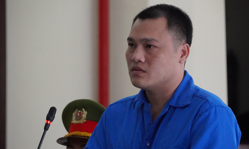 Director requests leniency, debt forgiveness for sales manager who embezzled over 5 billion VND