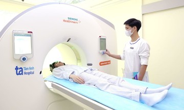 Is regular lung cancer screening necessary after five years of quitting smoking?