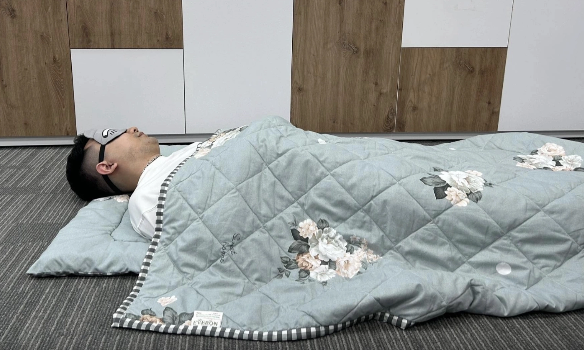 three steps to help you fall asleep in two minutes