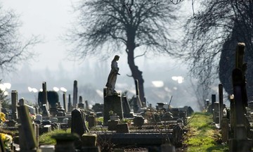 Graveyard land shortage leads UK to consider reusing 100-year-old graves