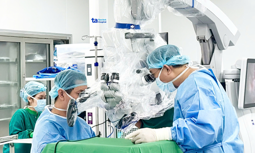 Cerebral blood vessel compresses nerve, causing facial spasms