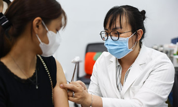 Individuals experiencing fatal adverse events after vaccination may receive over 100 million dong in compensation