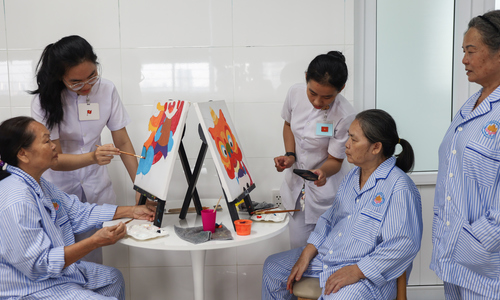 Ministry of Health proposes daytime care centers for elderly in community facilities