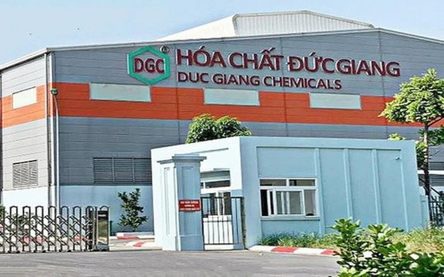 Duc Giang Chemicals convenes extraordinary shareholder meeting after chairman's arrest