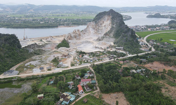 Quarry blast pierces roofs of multiple homes