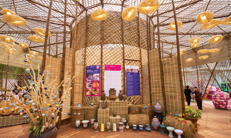 Project connects traditional craft villages at Aeon Mall Long Bien