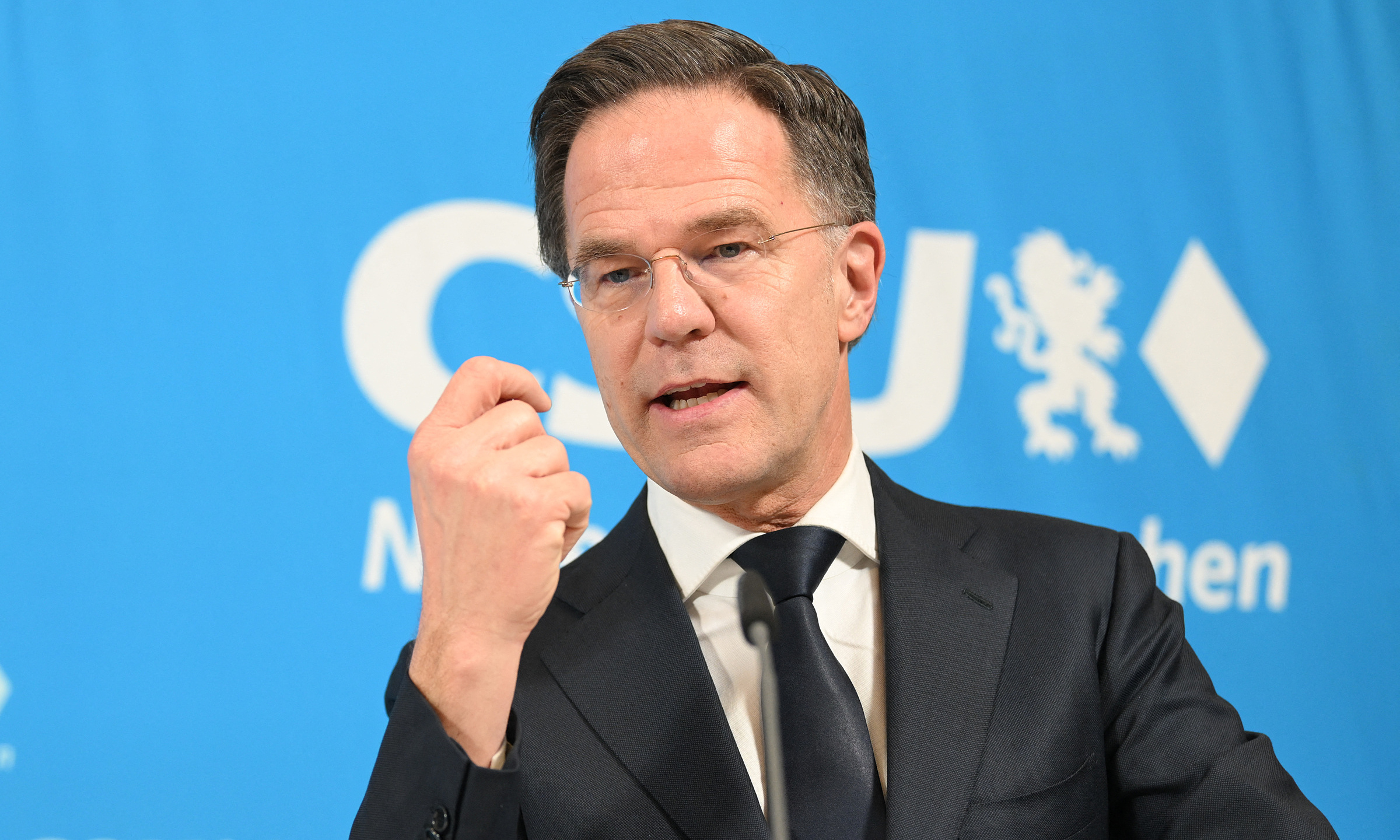 NATO discusses ways to reopen the strait of Hormuz