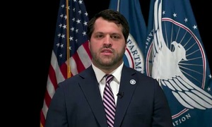 A series of US airports could close due to screening staff shortages