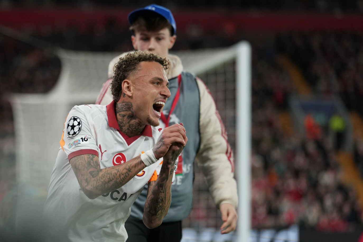 Galatasaray forward severs fingertip in loss to Liverpool