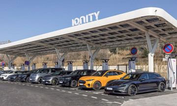 Electric vehicle owners may face highway repair fees