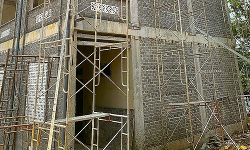 Scaffold collapse at school construction site leaves one dead