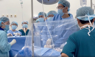 Mother's kidney saves 14-year-old son's life