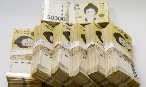 Mother returns after 40 years of abandonment to claim inheritance upon child's death